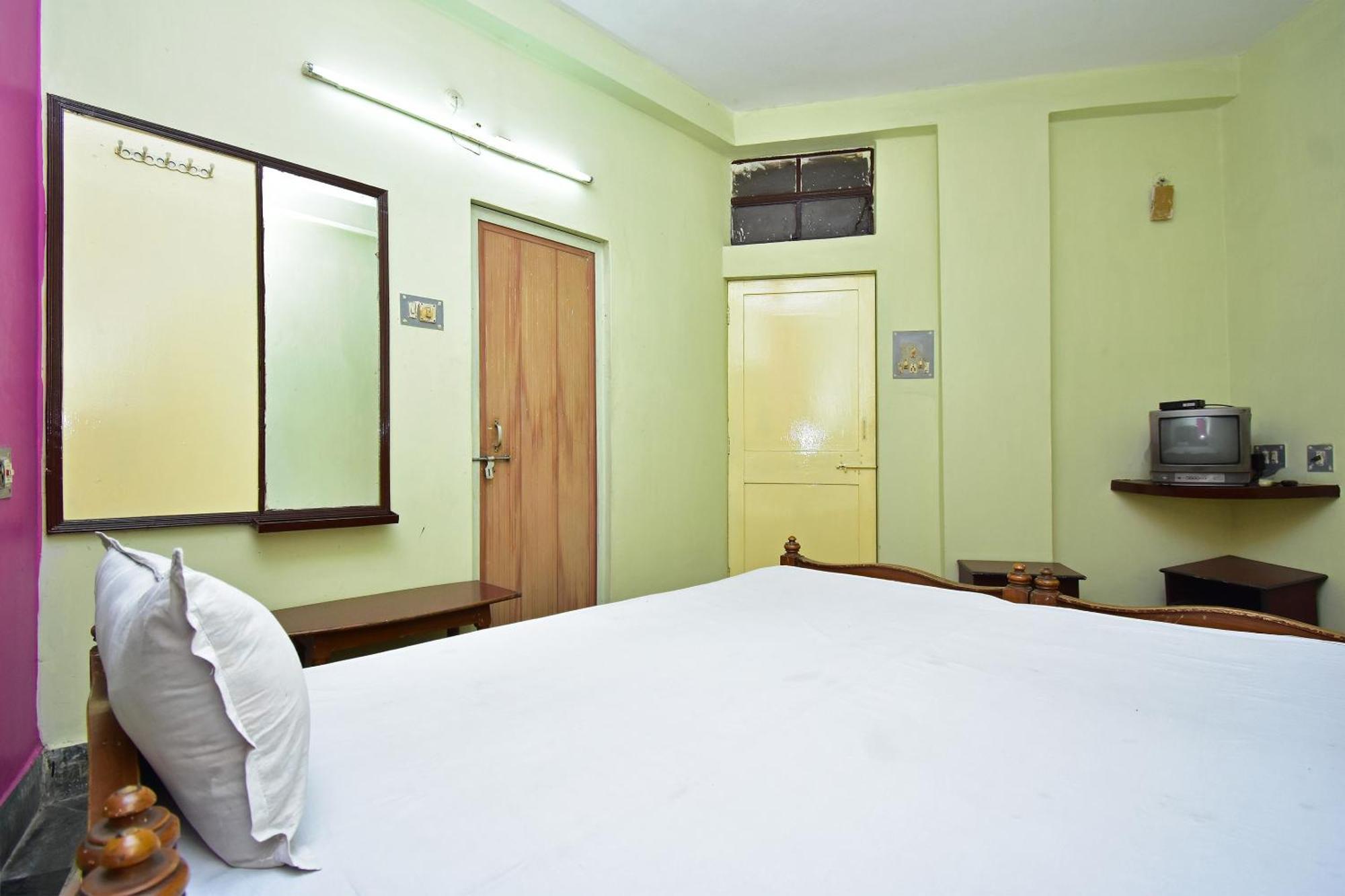 SPOT ON 40648 Hotel Deep Durgāpur Buitenkant foto